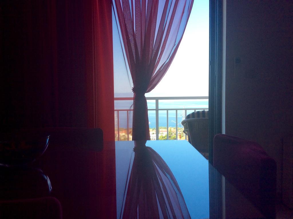 Apartments Cepo Makarska Exterior foto